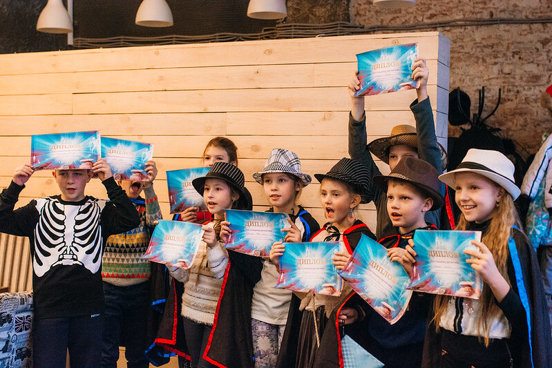 Как отметить Новый год классом — идеи для младших школьников в Тольятти