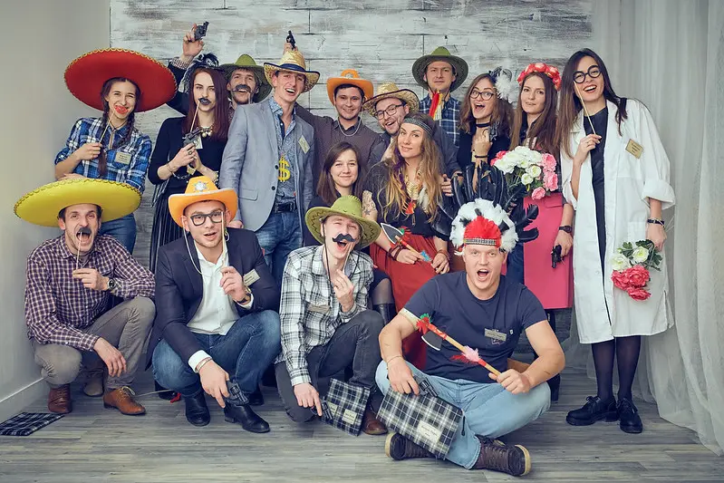 Под напряжением, но вместе: как отметить День энергетика 2025 в Тольятти