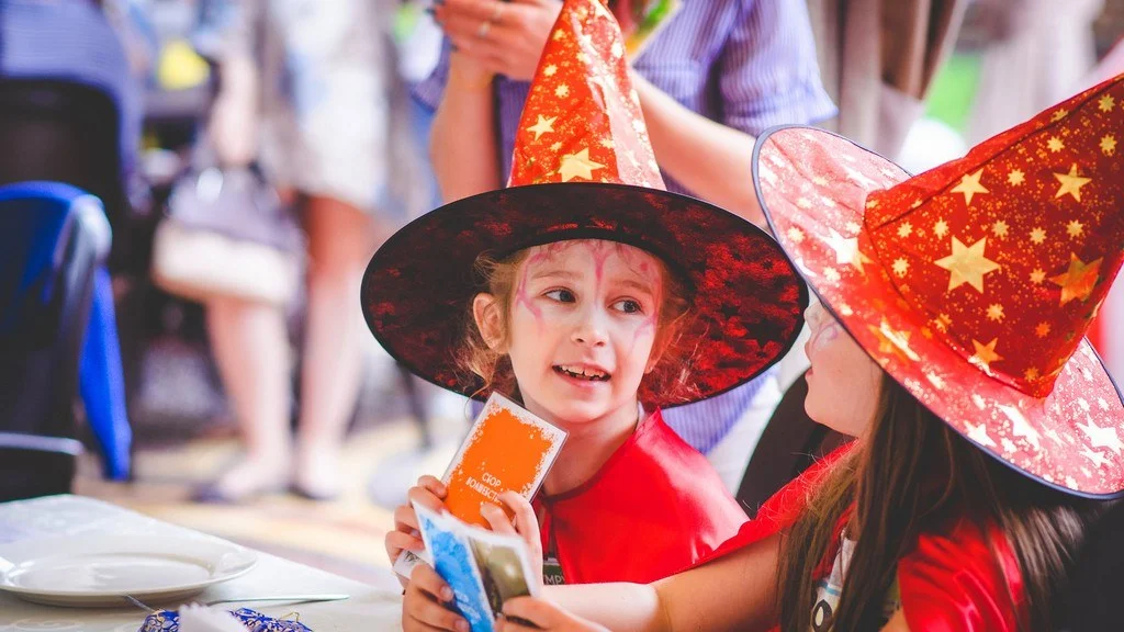 Выездной квест для детей «Два королевства»<span class='mob'>: может быть, применим магию?</span>